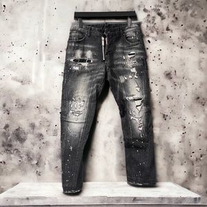 NWOT DSQUARED2 Men Jeans